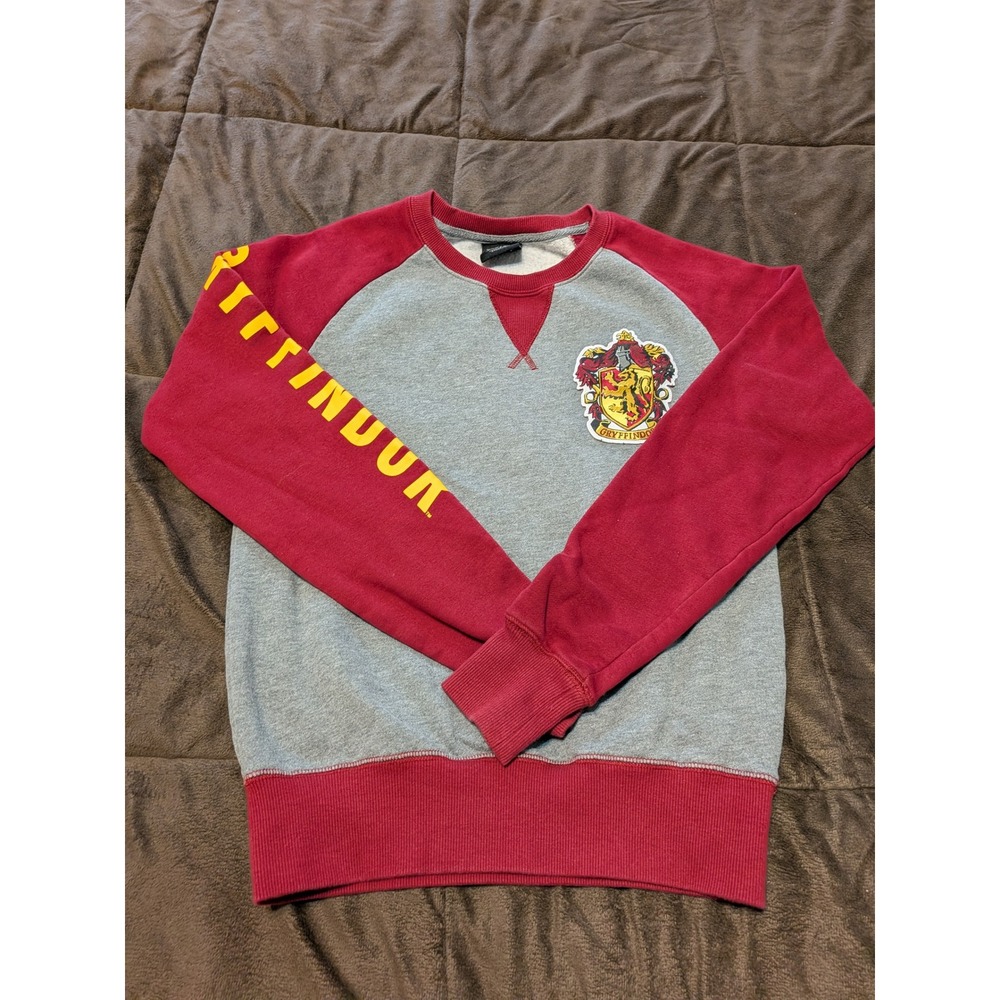 Harry Potter Gryffindor Raglan Sweatshirt Grey Maroon Universal Studios XS/S